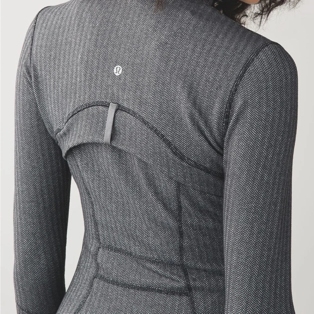 Lululemon Define Jacket - Picture 4 of 12